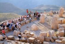 Controversy Over Modern Greek Translations